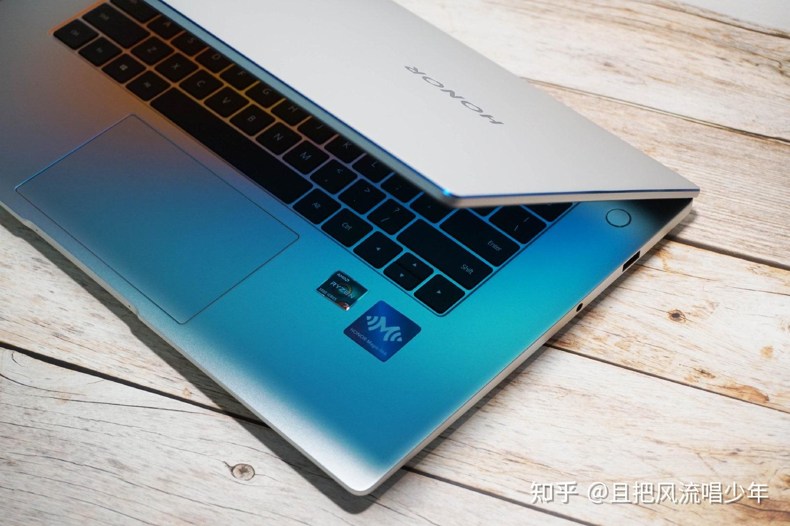 荣耀magicbook15锐龙版高能锐龙芯多屏协同轻奢办公新体验