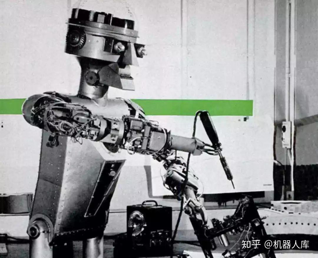 【迪极通慧】-全球十大机器人公司排名