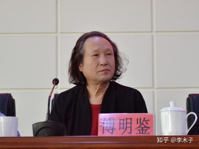 中昊乐器董事长贾洪流先生表示:作为企业,一定会以服务老师为第一位