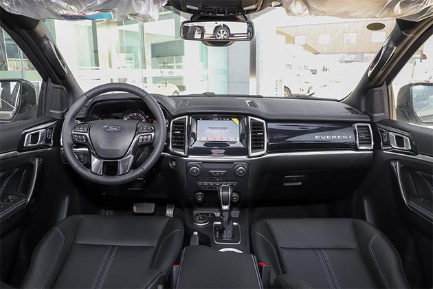 2020款福特撼路者上市售价27583748万元搭载23t10at