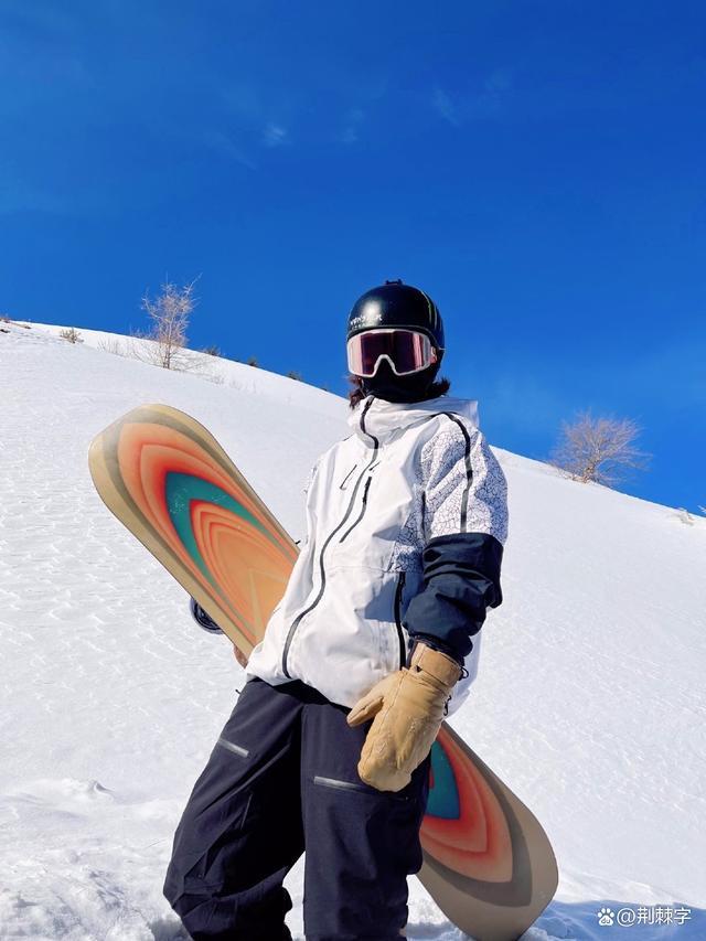 苏翊鸣创造了中国单板滑雪历史网友他才17岁