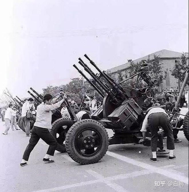 1967年重庆杨家坪武斗图片