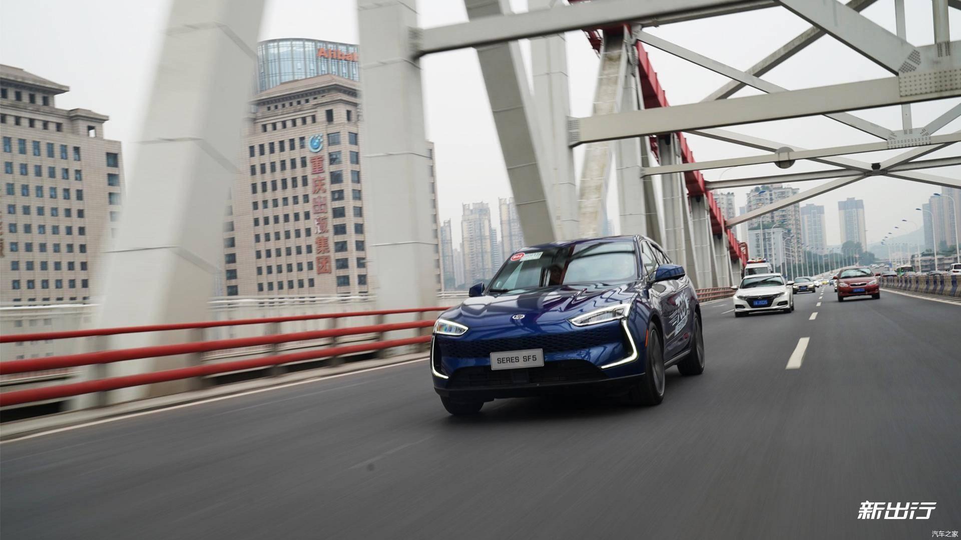 性能舒适多面手赛力斯sf5增程版试驾体验