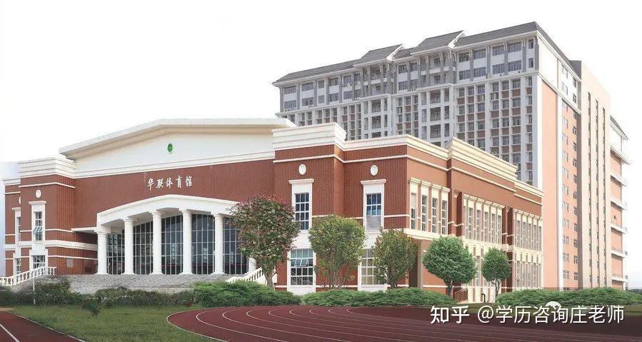 私立华联学院于1990 年创立,是由华南师范大学,华南理工大学,暨南大学