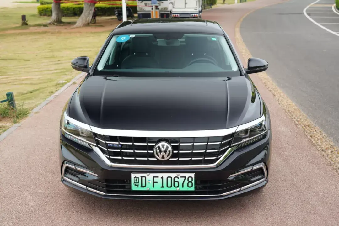 上汽大众拍了拍没有车牌的你,帕萨特phev篇