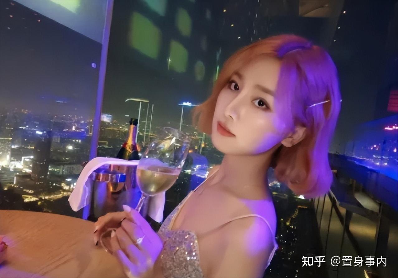 爆红膨胀擦边球1818黄金眼打造的4大网红现状如何