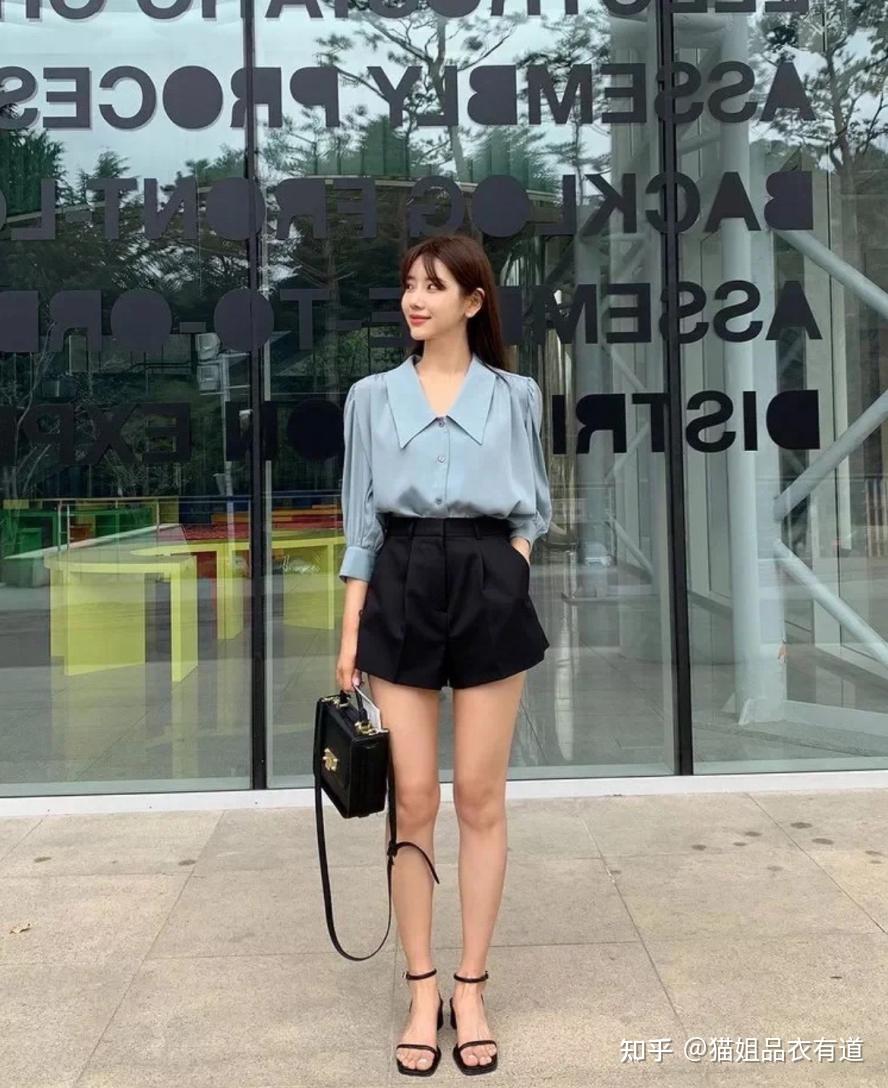 谁说“平胸”穿不出女人味？今夏新出的平胸穿搭指南，高级有魅力 - 知乎