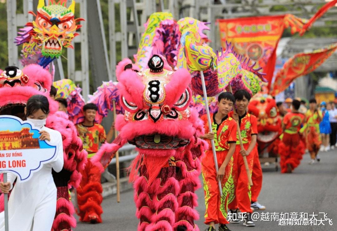 越南中秋游街活动,舞龙、舞狮、秀灯笼,节日氛围已拉满! - 知乎