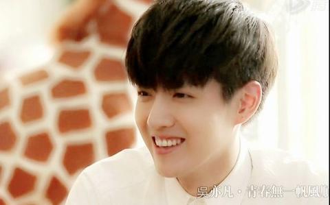 【吴亦凡】150602:吴亦凡 青春无一帆风顺-鲁豫有约_哔哩哔哩 (゜-゜)