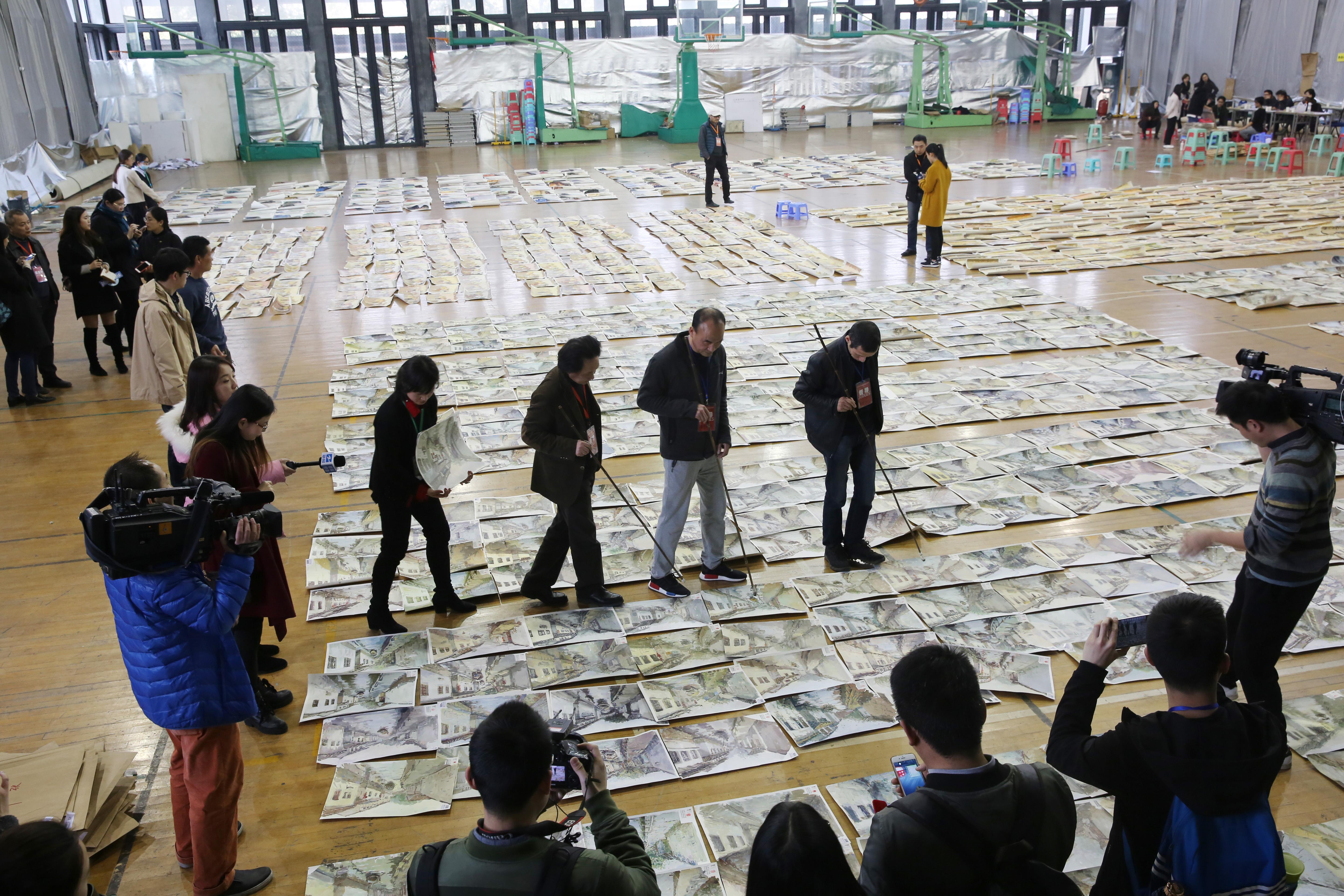 中国美术学院校考阅卷揭秘每张高分卷的通关之路上需要经过36位评委