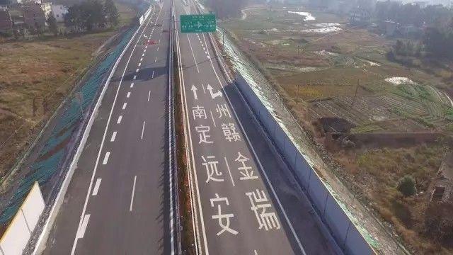 è¿™æ ·çš„è·¯æ˜¯å¦å¯ä»¥è¢«ç§°ä½œæ™ºæ…§é«˜é€Ÿå…¬è·¯ï¼Ÿ - çŸ¥ä¹Ž