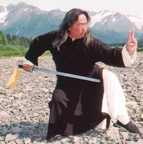 从古代的杀伐利器,到现在的文化传承,中国剑术究竟经历了怎样的发展? - 知乎