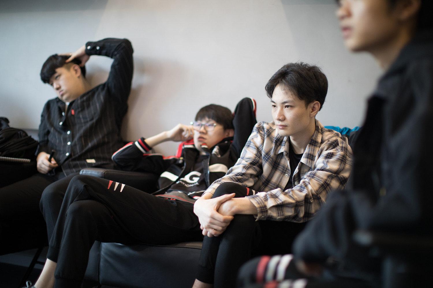 edg经理金星宇专访:"夏季赛,希望问心无愧" - 知乎