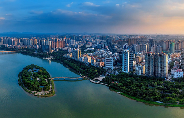 广东与湖南交界的2座城市清远与永州你看好哪一个呢