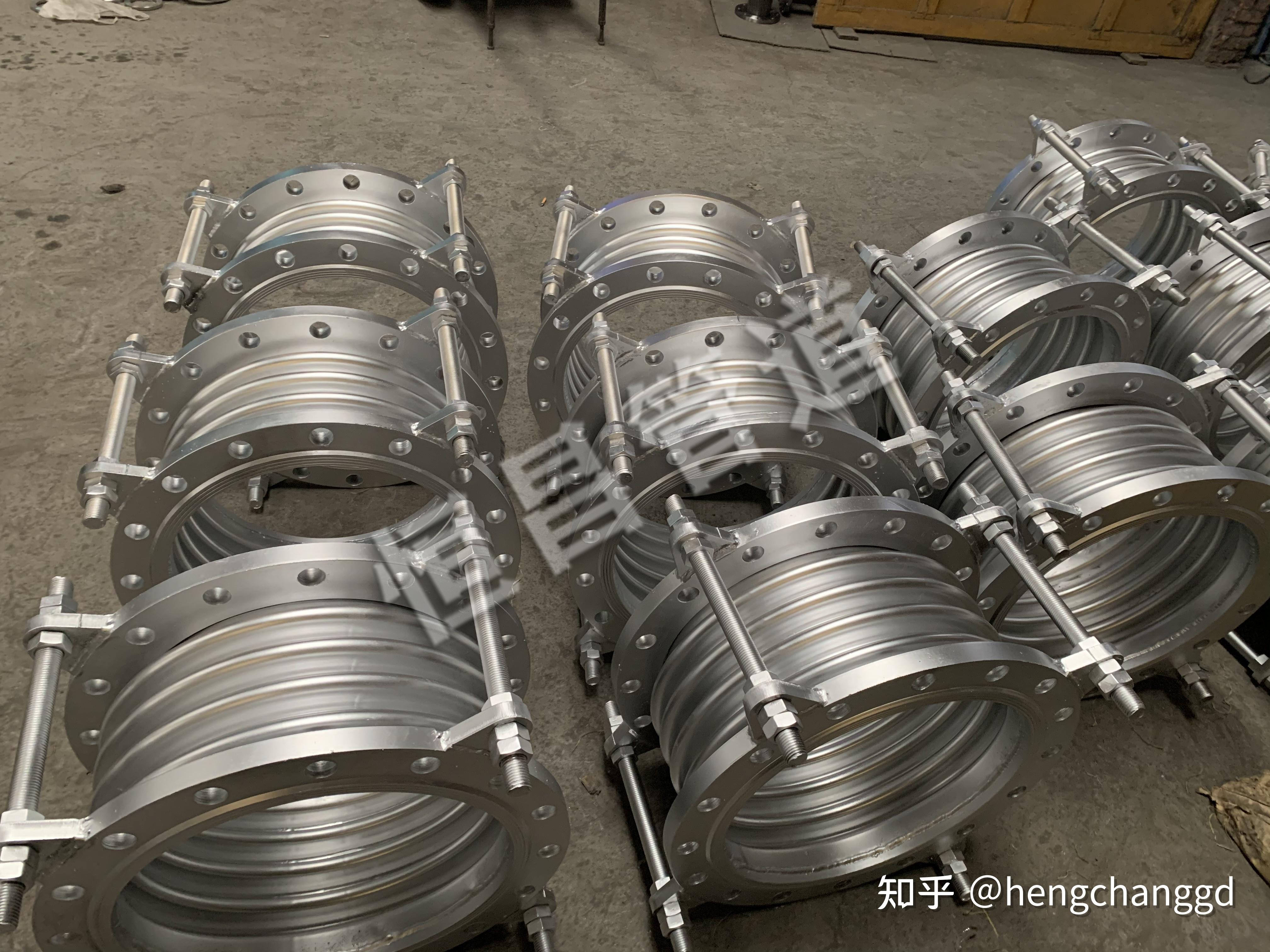 法兰白钢软接头简介