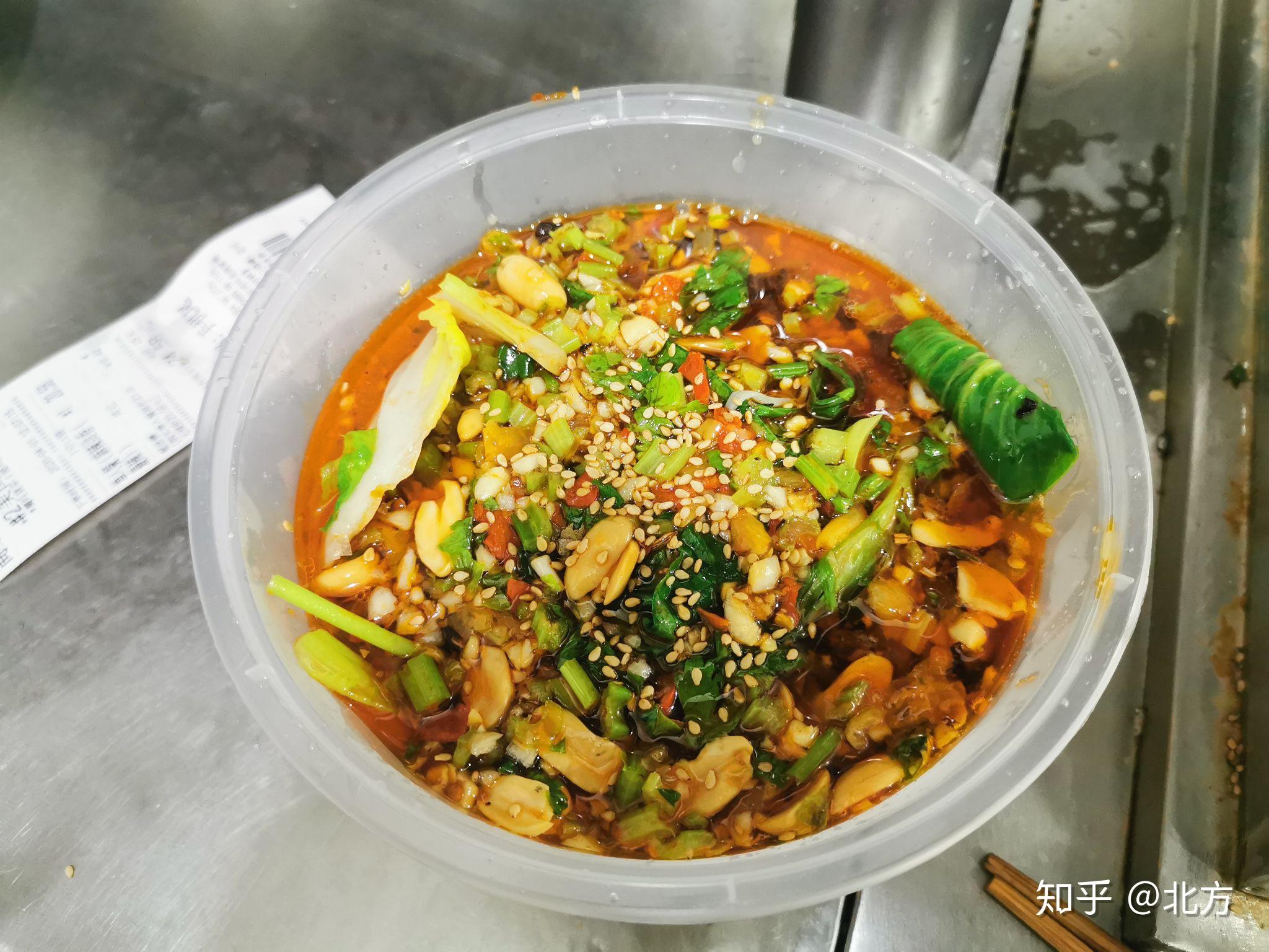 你认为刁四麻辣烫和杨国福麻辣烫那个更好吃