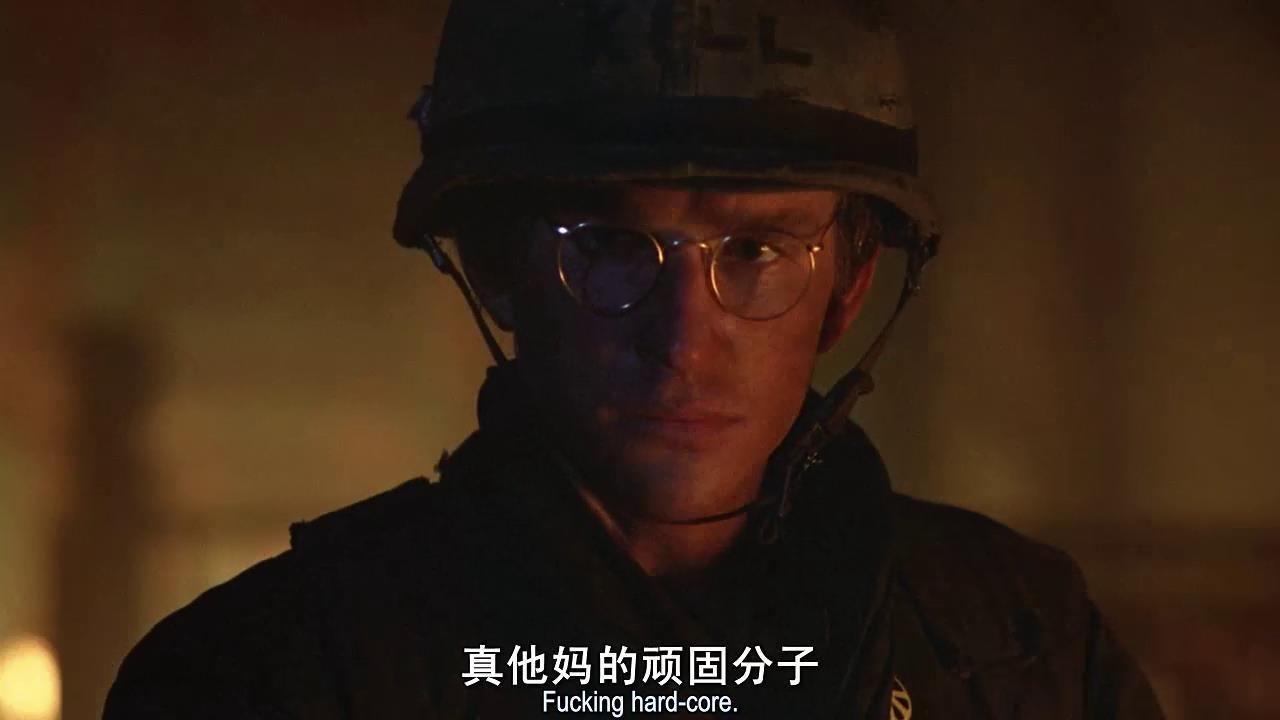 《全金属外壳》电影语言分析