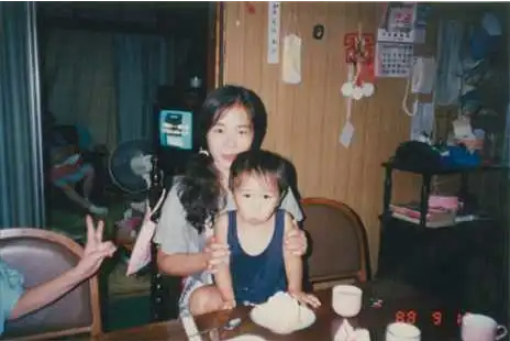 单亲妈妈借3000万送孩子踢球 万一还不上 我就去自杀 知乎 单亲妈妈借3000万送孩子踢球 万一还不上 我就去自杀 知乎