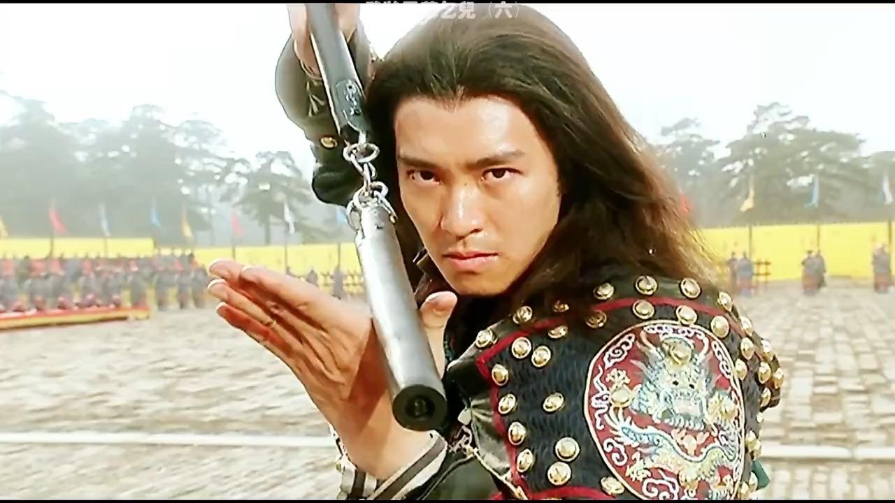 降龙十八掌将赵无极打败 发布于 12 小时前 · 236 次播放武功周星驰