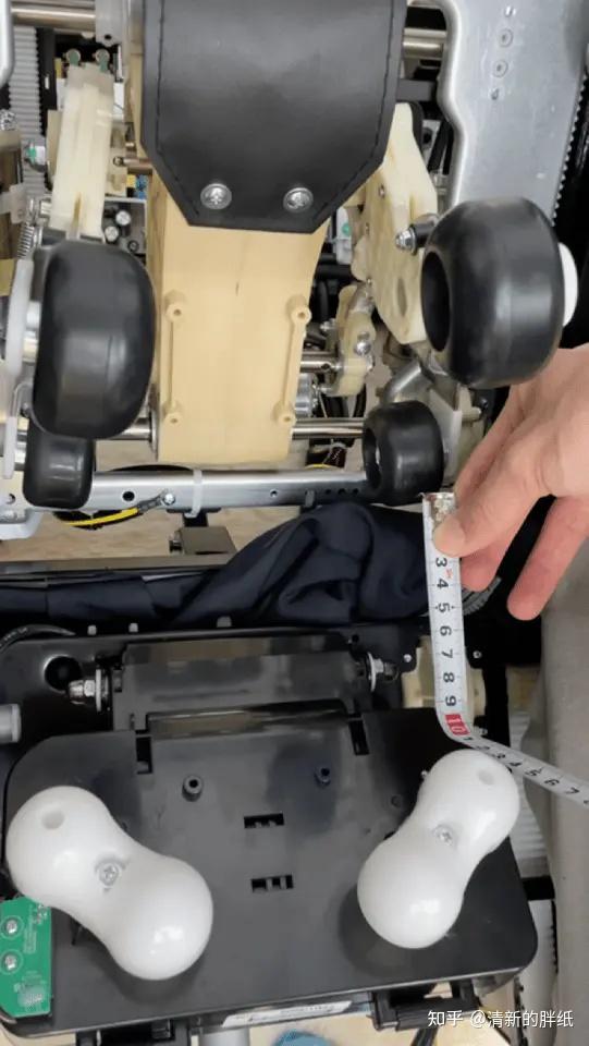 7K预算买双芯按摩椅,是升级还是智商税?深度拆解奥佳华7508X和艾力斯特S733,附避坑指南