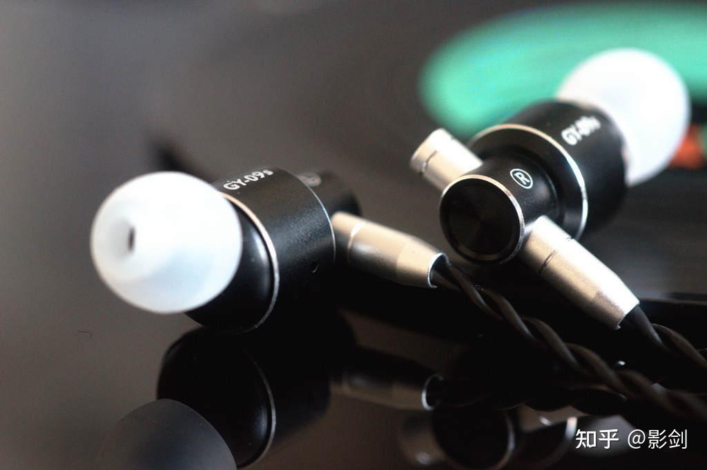 双十一到了，盘点一下穷烧可撸的HIFI器材，单品不超过2K