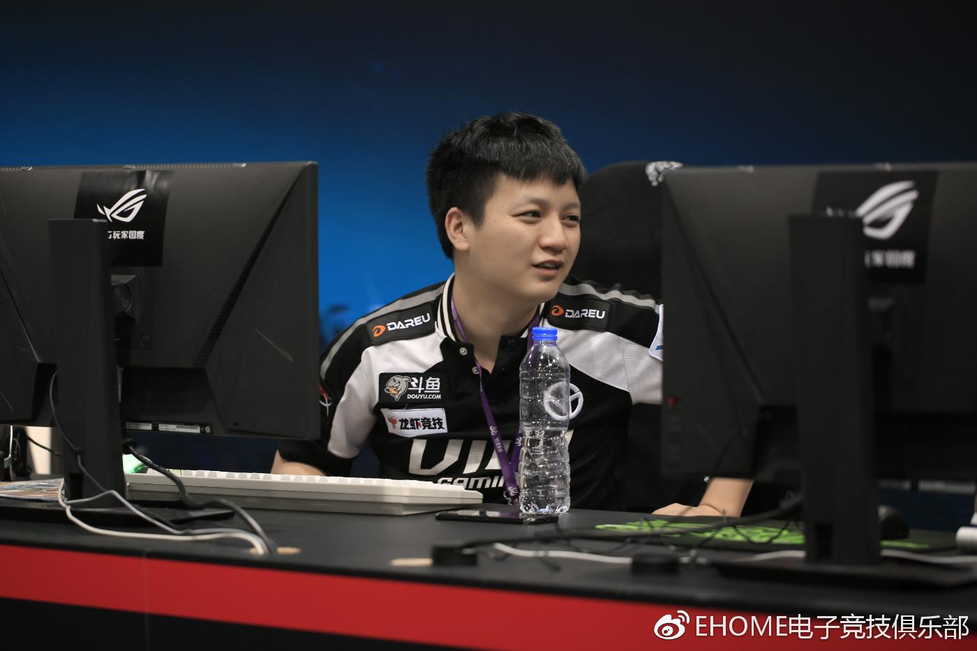 wesg2018中国总决赛ehome夺冠日记