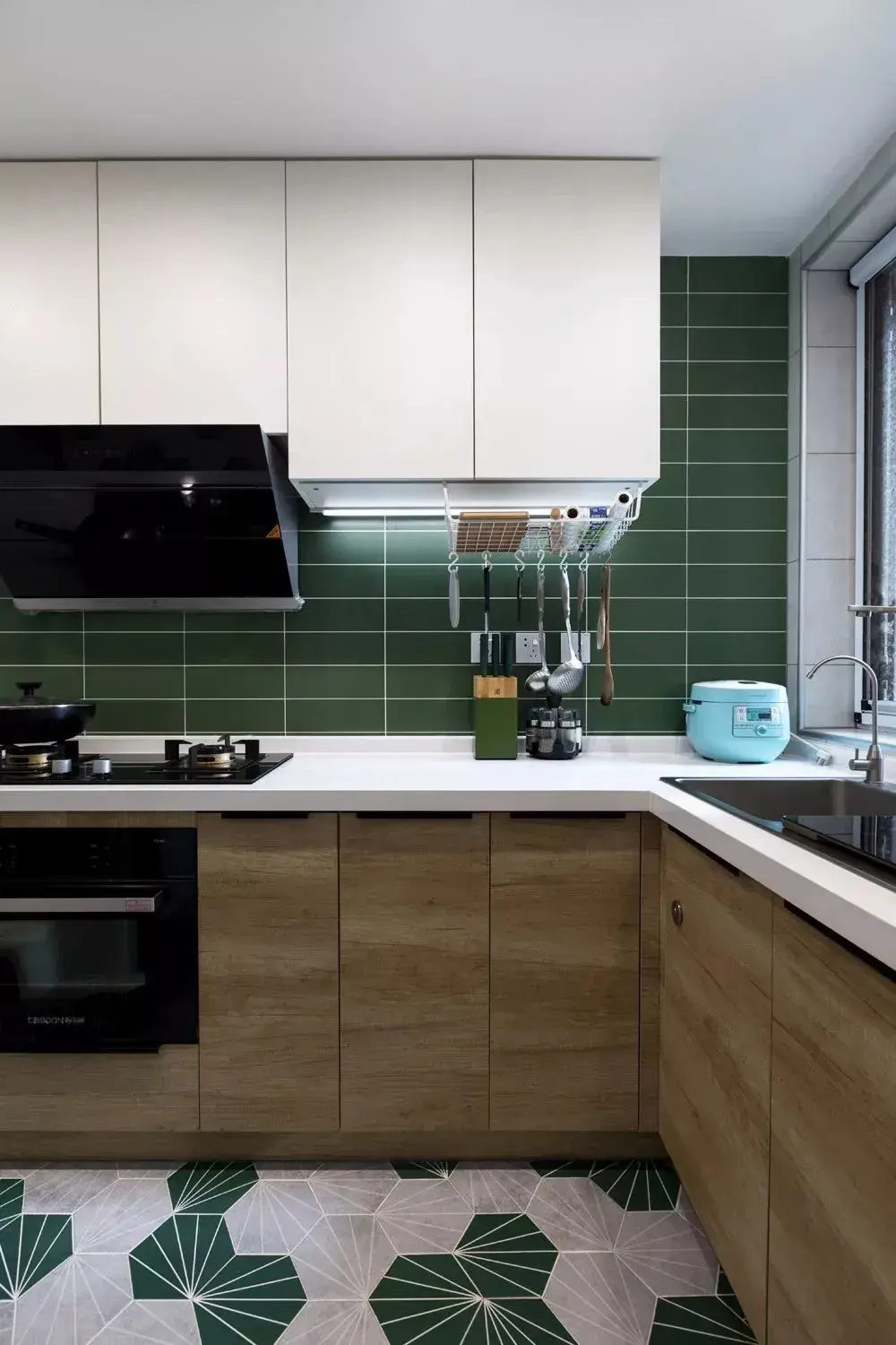 业主提问定制橱柜水太深掌握这些橱柜定制的小知识一定不踩坑