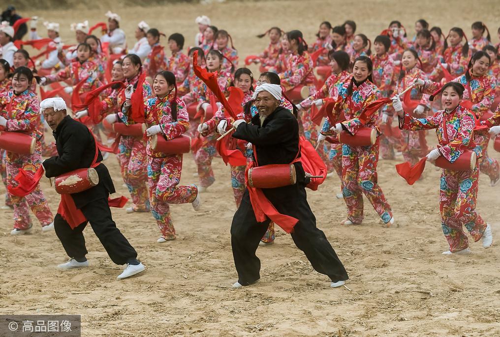 安塞腰鼓陕北民间艺术中独特而最具代表性的艺术形式