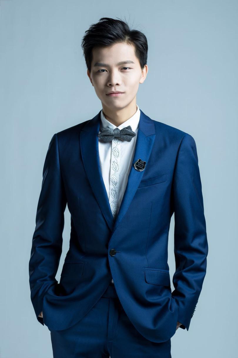 黑白直至彩虹聊爱萝莉退役