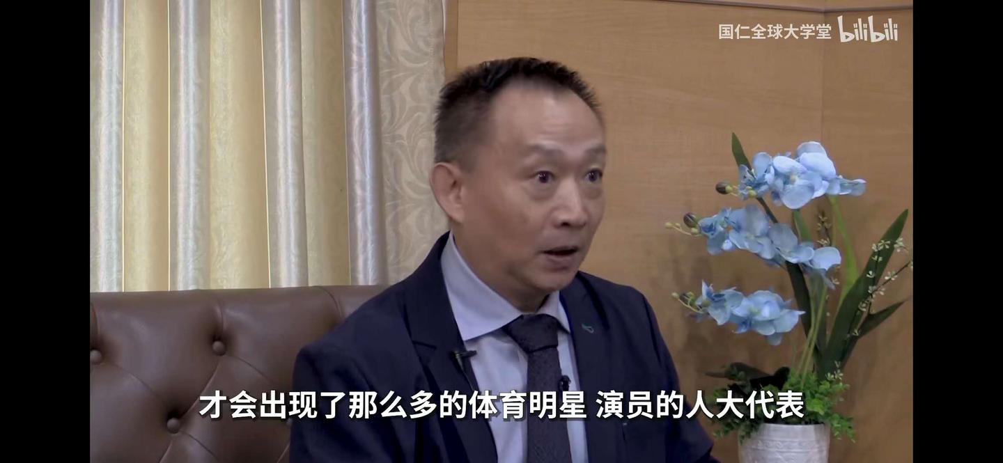 我这是在跟卢麒元先生抬杠吗? - 知乎