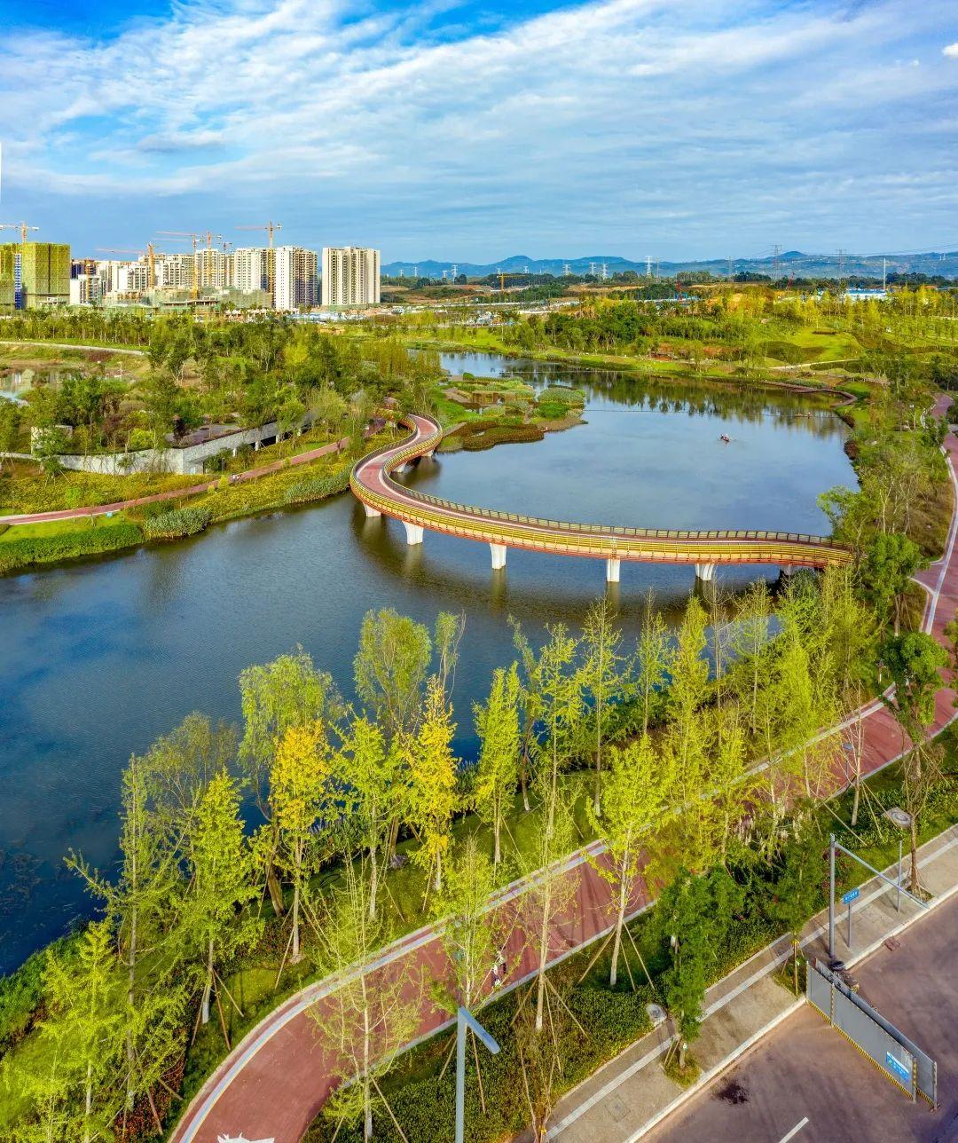 鹿溪智谷这些经验总结,不仅切实锚固天府新区公园城市首提地印记