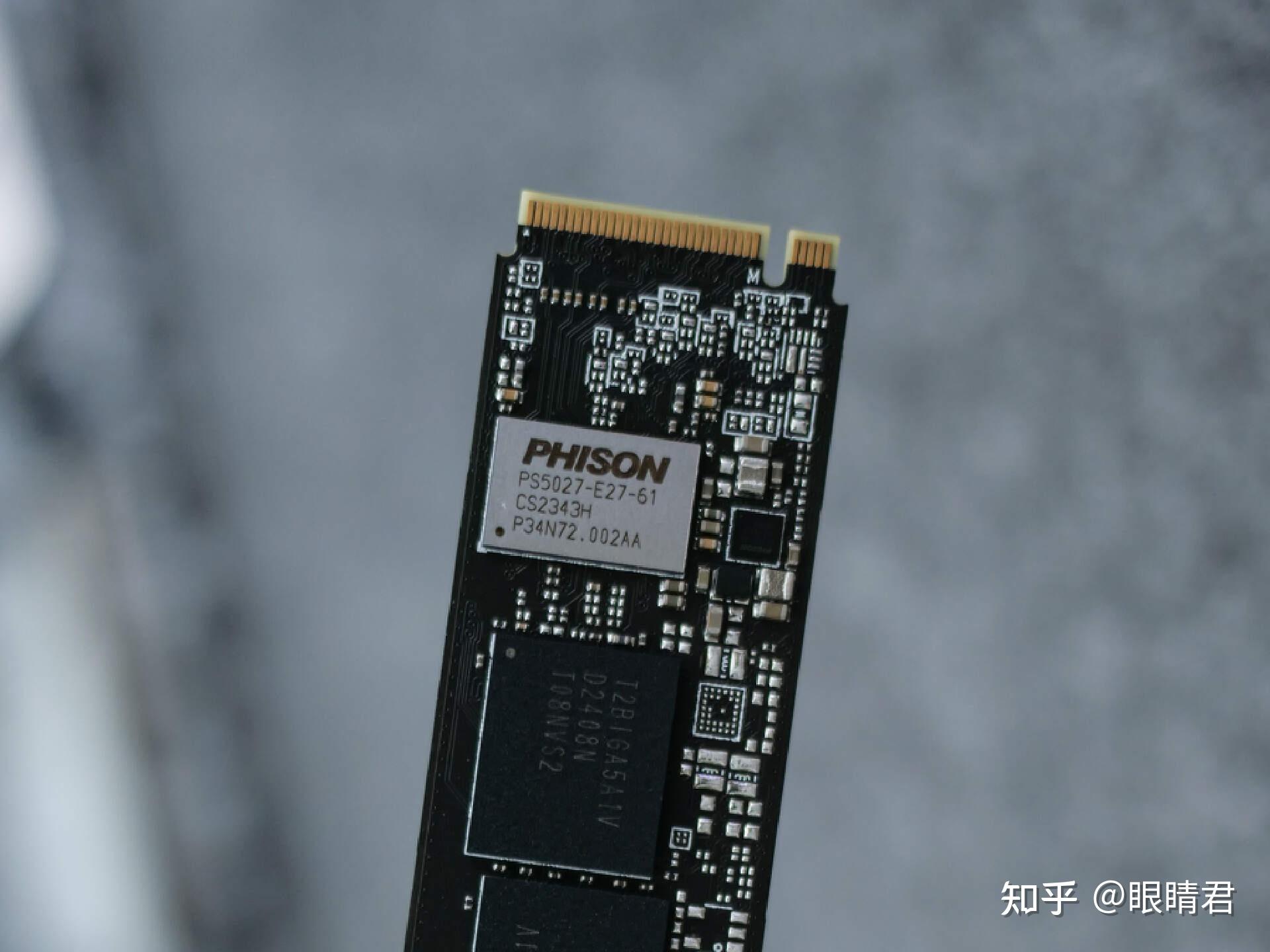 1tb版本的顺序读取和写入速度是最快的,读取5000mb/s,写入4850mb/s,三