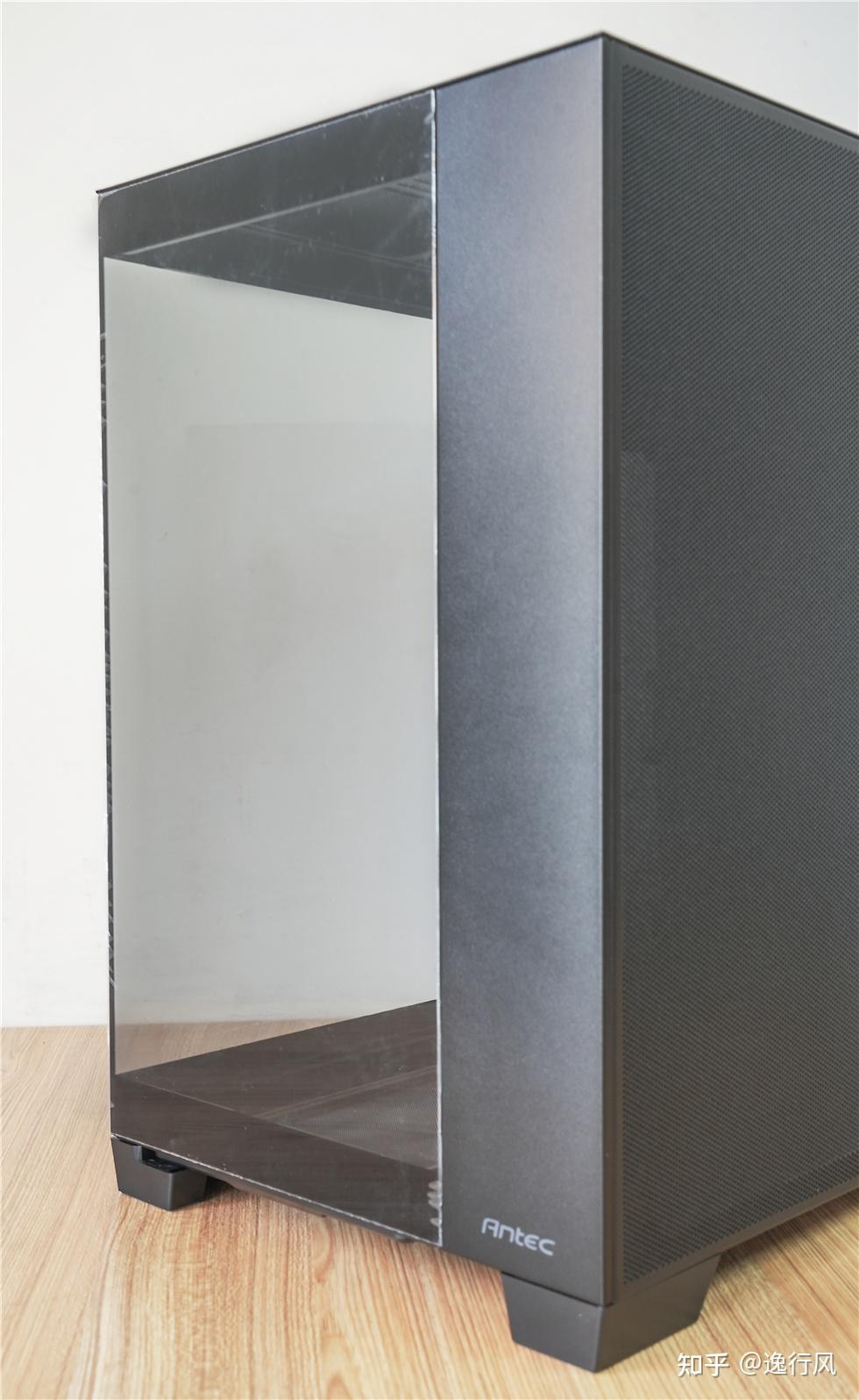 安钛克c8海景房机箱 rog z790 dark hero主板 索泰40