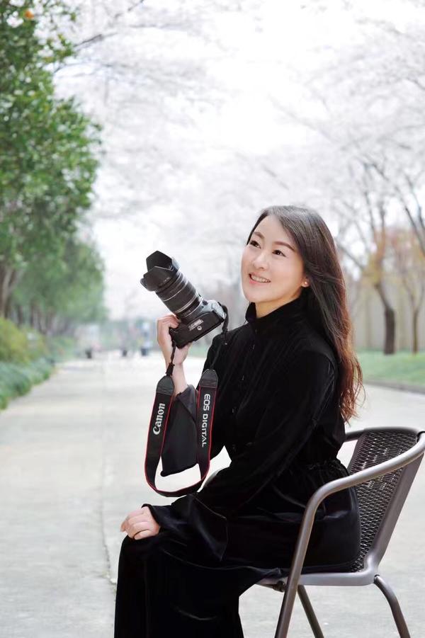 有一个漂亮的母亲是种怎样的体验?