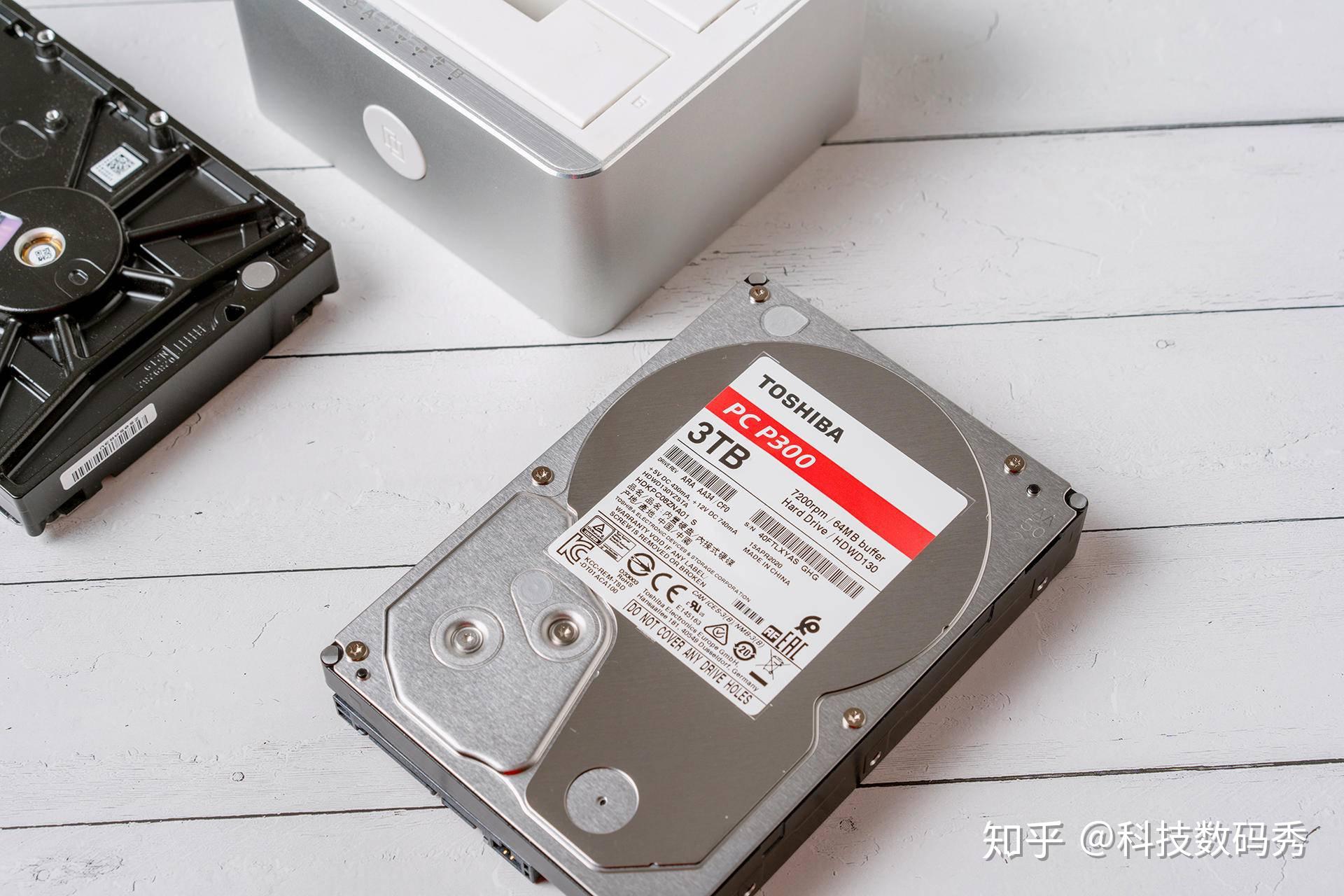 三块硬盘还不够用是时候买一块大容量东芝p300机械硬盘了
