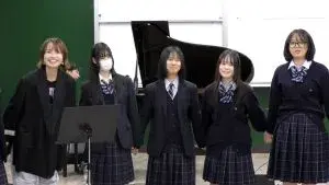 请输入图片描述