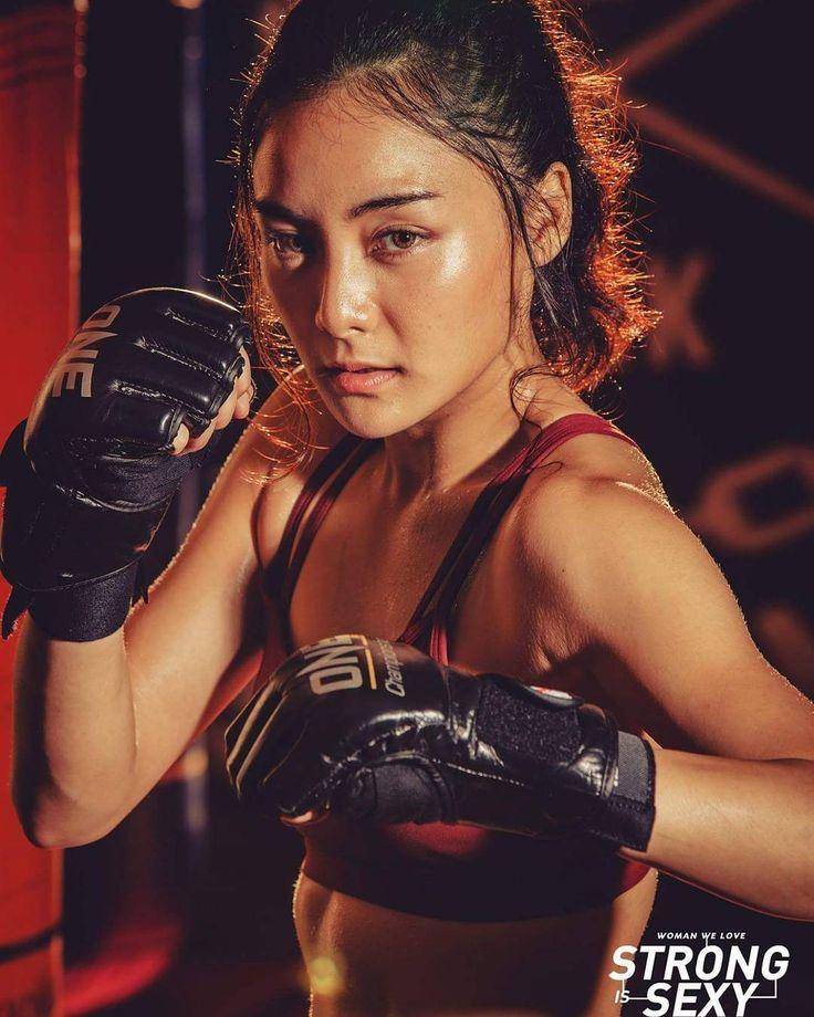 泰国绰号小洋娃娃拳手rikaishige