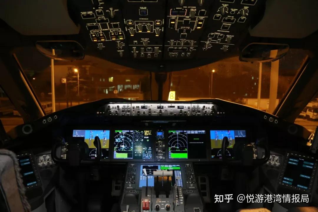 东航和上航波音7879梦想号舱位布局和选座图