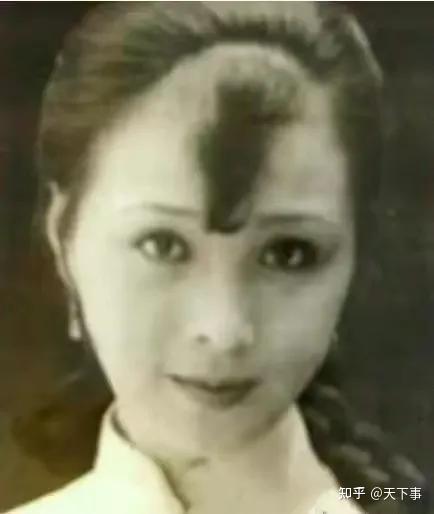 刘亦菲:姥姥风华绝代,妈妈和小姨颜值爆表,我是全家最丑的 - 知乎
