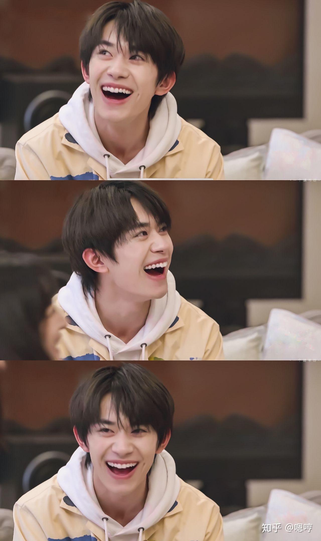 有没有易烊千玺笑起来的壁纸