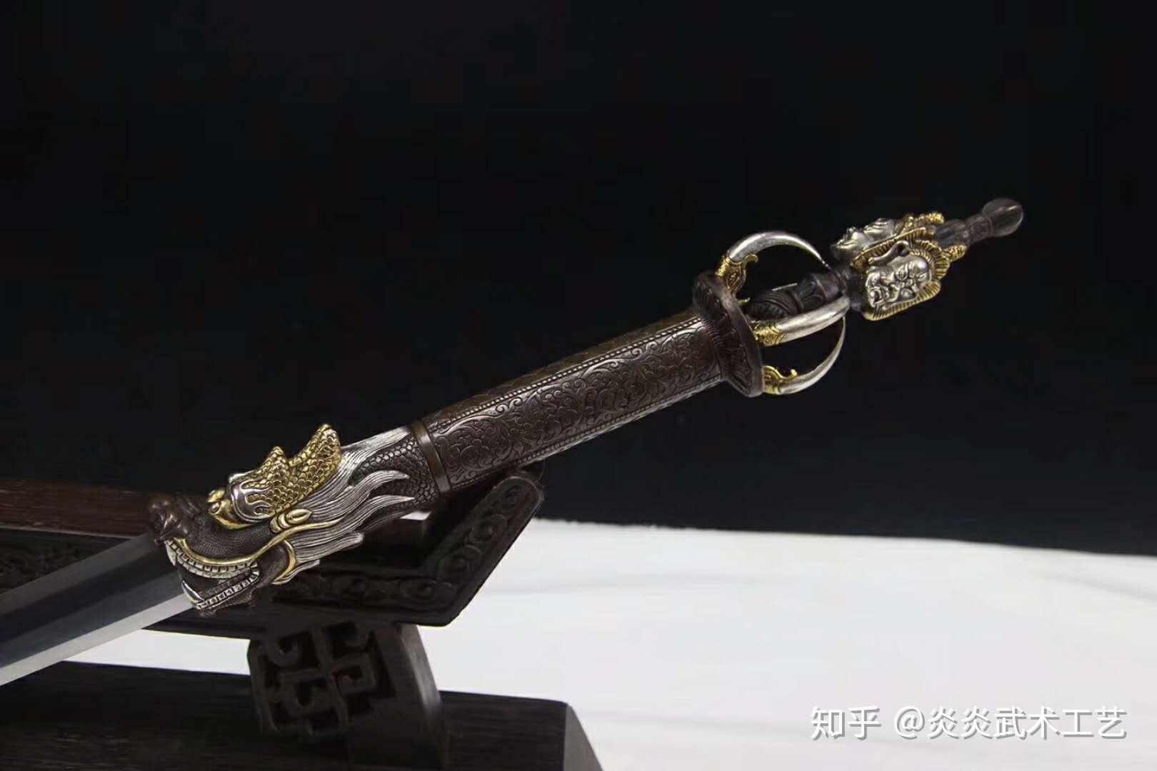 金刚伏魔刃纯铜精雕古法鎏金银百烧花纹钢