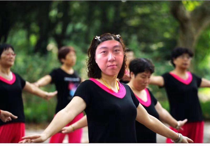 女孩下班后做什么兼职好一点?