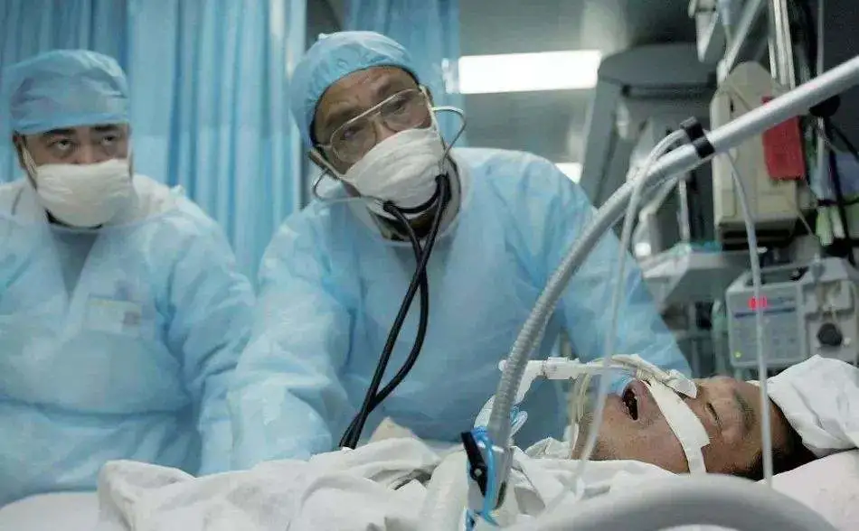 钟南山抗疫日程表曝光每一页都让人心疼