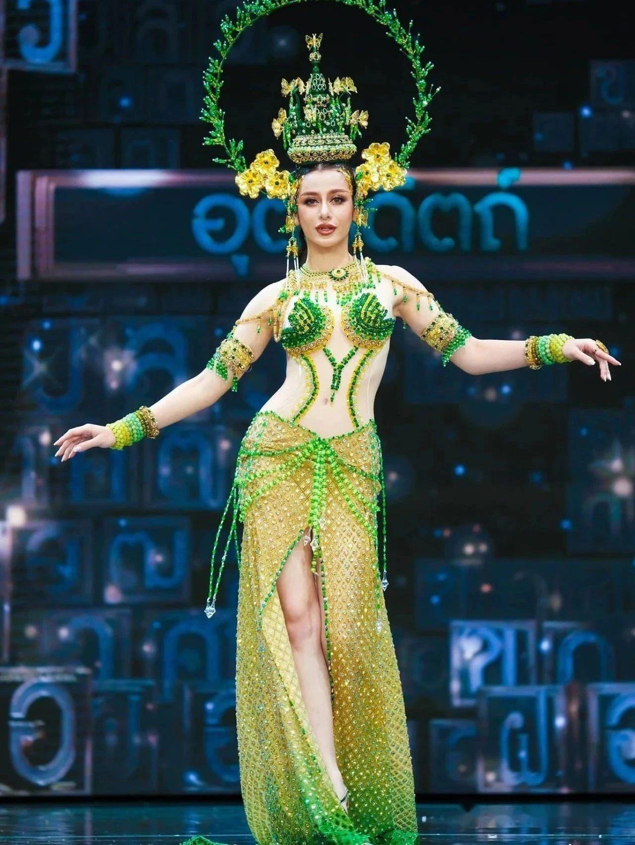 泰国选美燃爆现场造型奇葩脑洞比宇宙还大