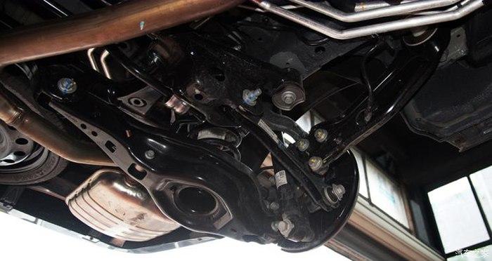 简直就是男人的第二个家荣威imax8这车爱了