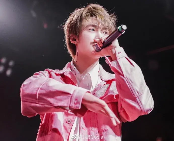 日期:1999/6/1capper 本名:张砚拙 出生日期:2000/6/21陆政廷liljet