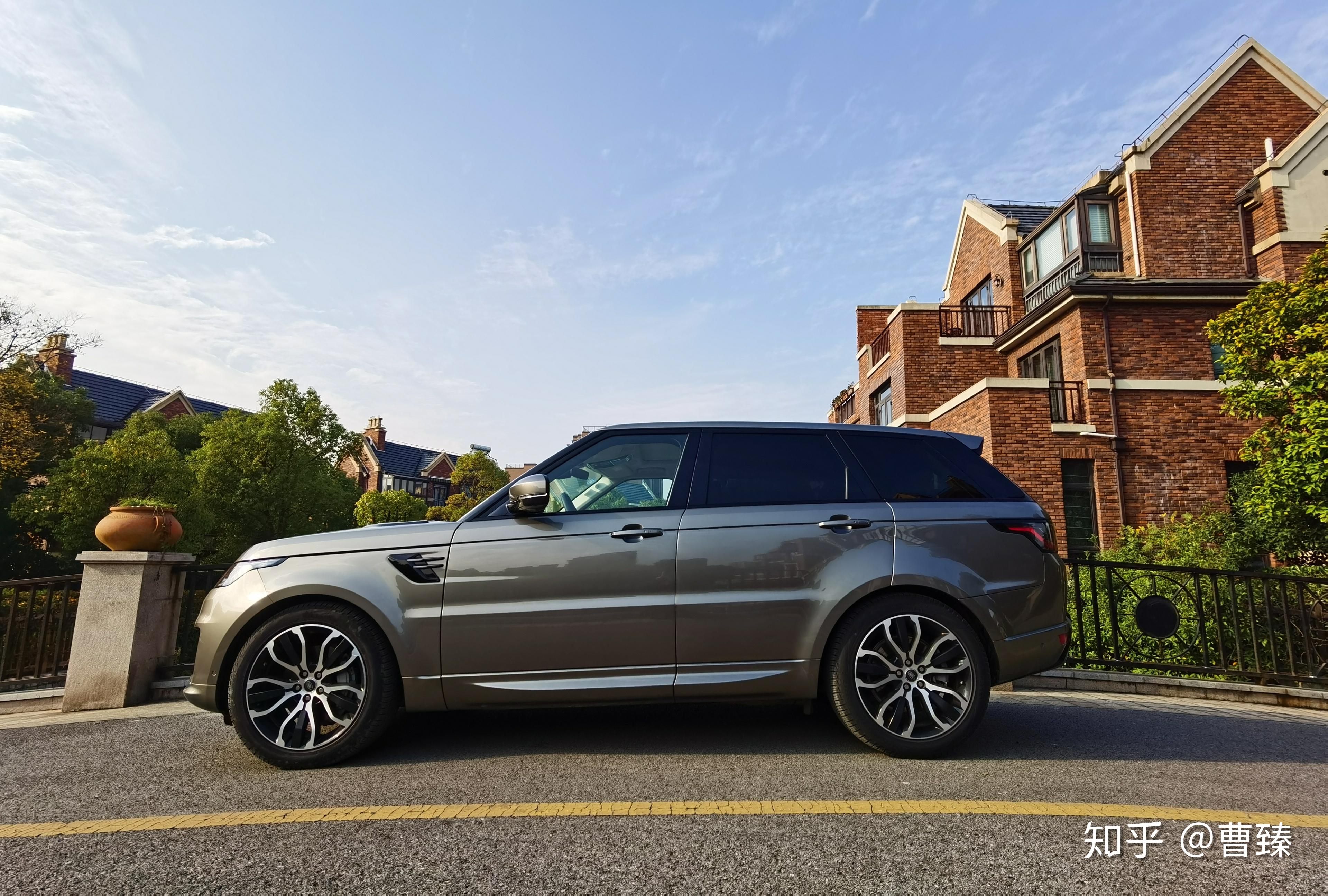 售价百万的路虎揽胜运动版也是最好开的路虎