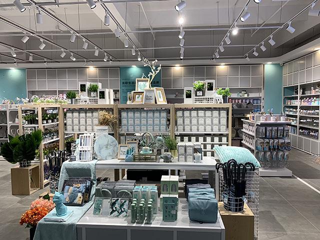 十元店经营该如何挑逗年轻人的消费冲动