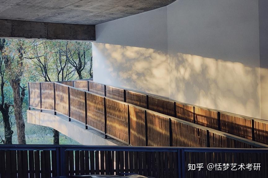 中国美术学院象山校区—建筑与场地的共生