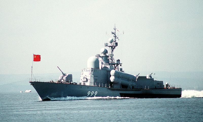 苏联夏伯阳级巡洋舰图片